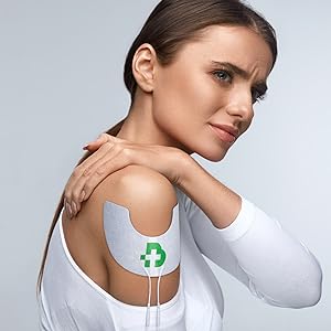 un elettrodo tesmed shoulder applicato alla spalla